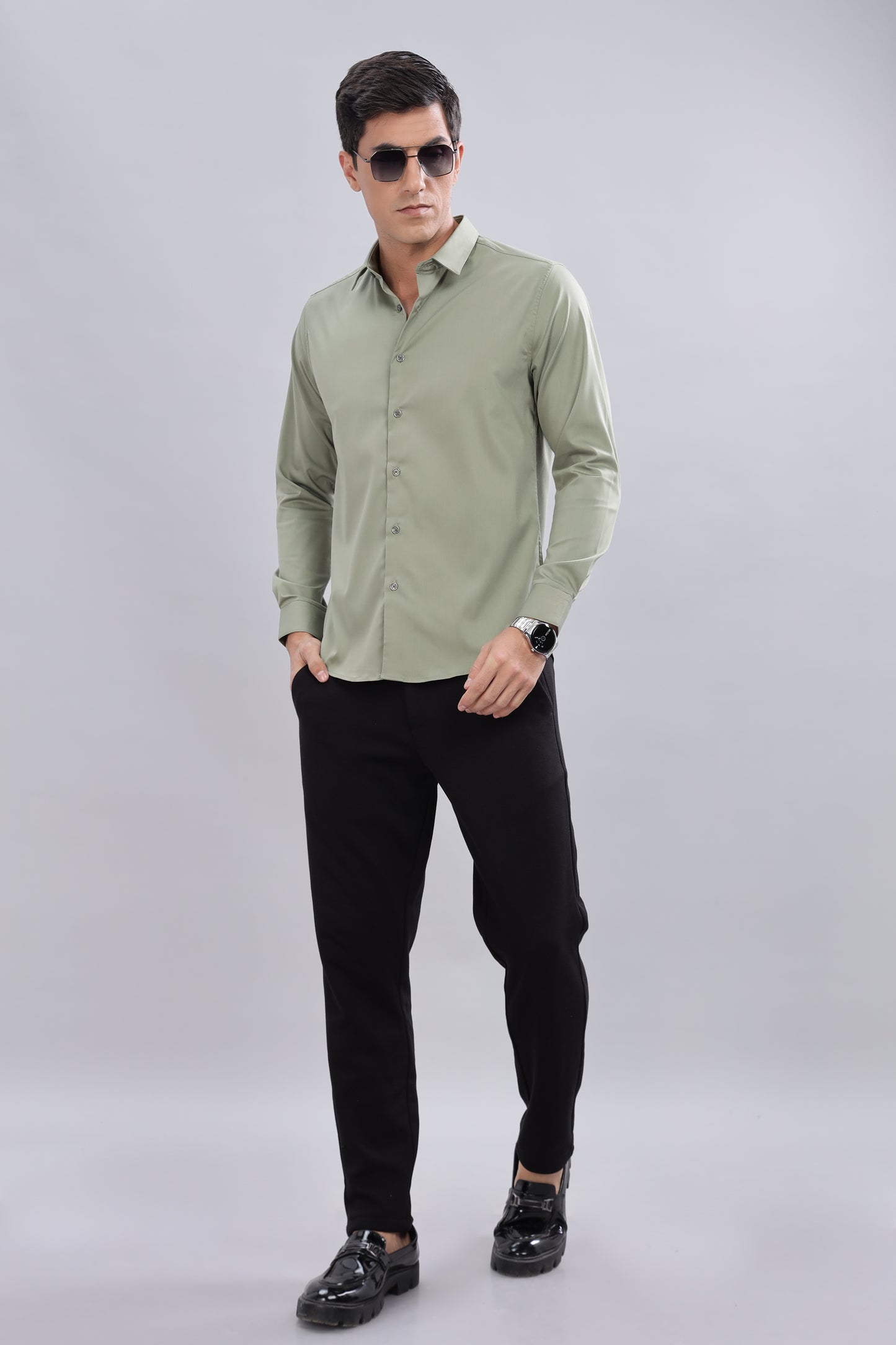 Classic Pale Green Men's Formal Shirt
