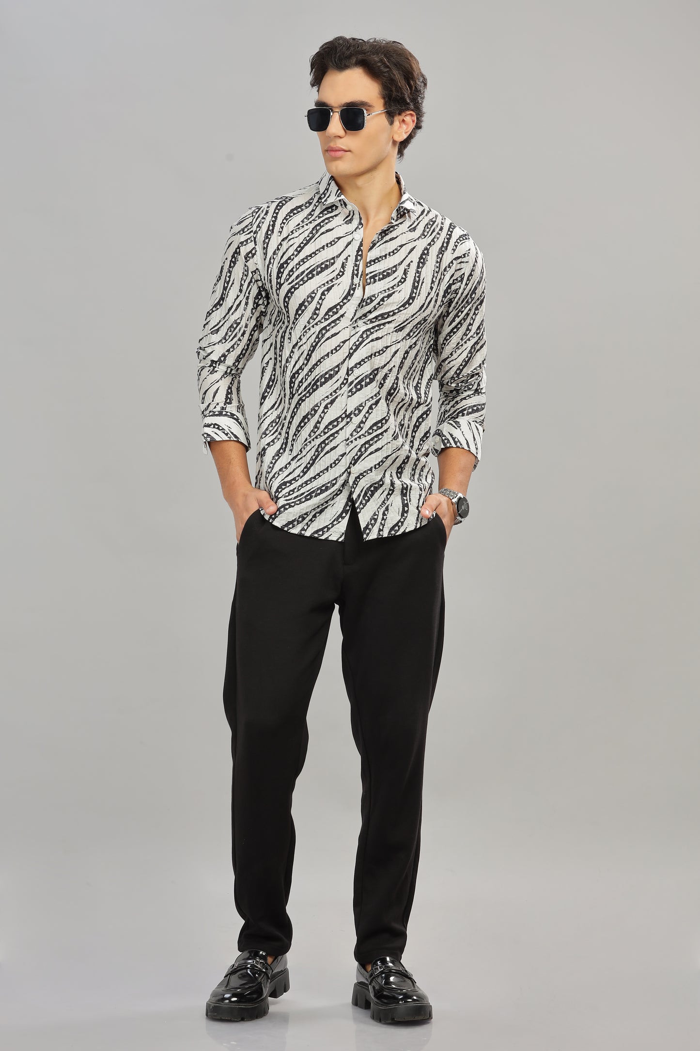 Oldlove Abstract White Print Shirt