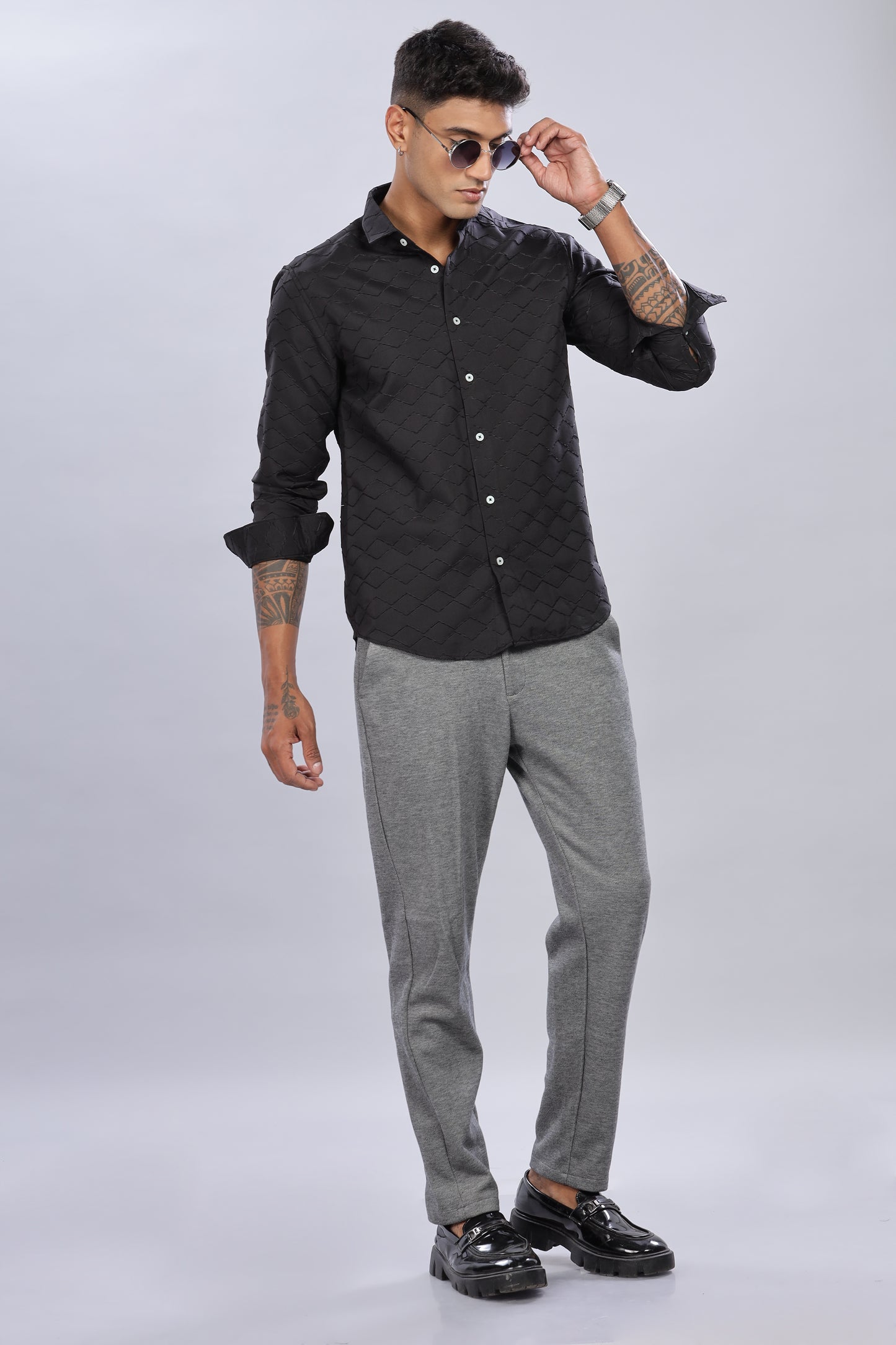 SpectraGrid Oldlove Black Shirt