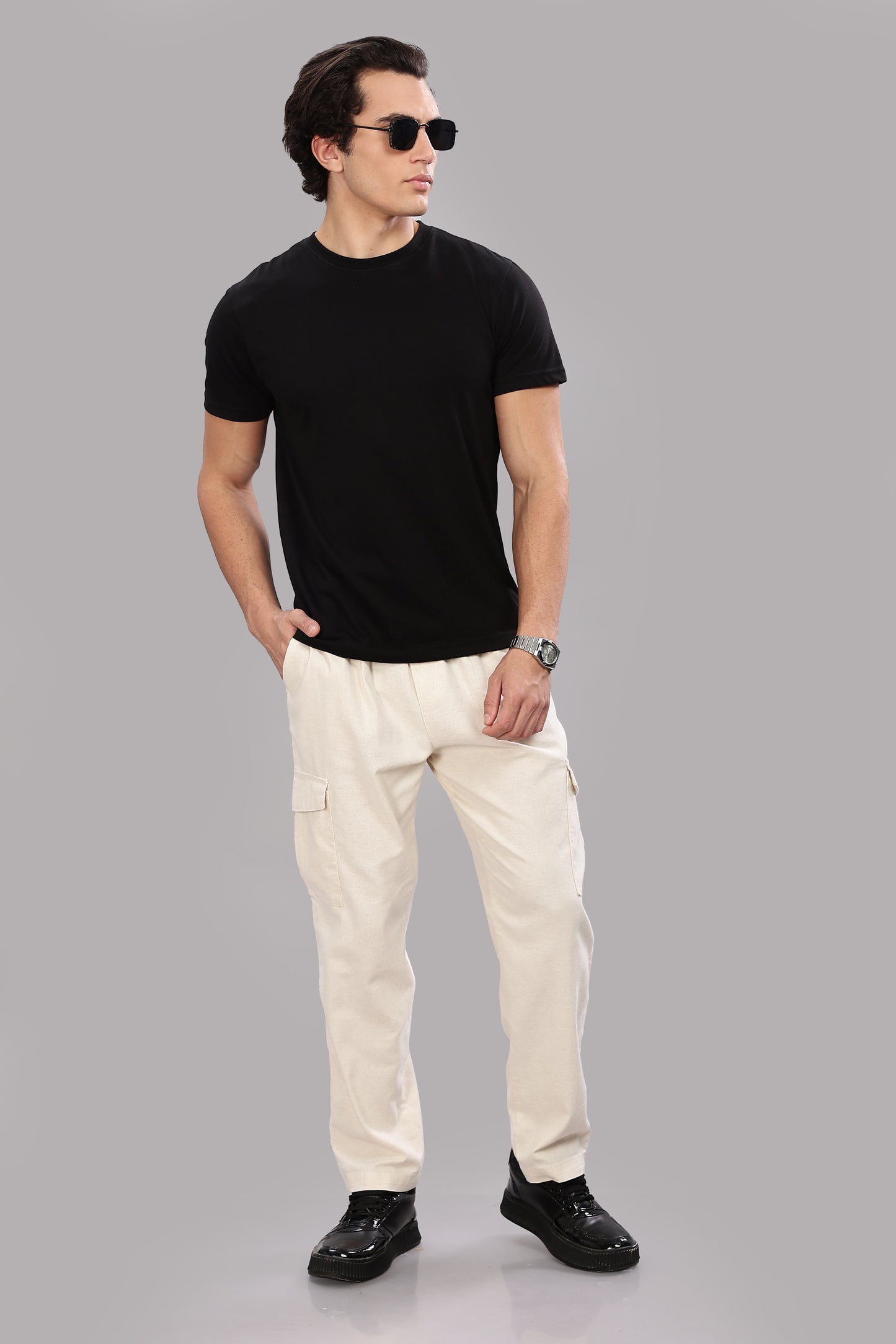 Off-White Relaxed Fit Korean Trousers