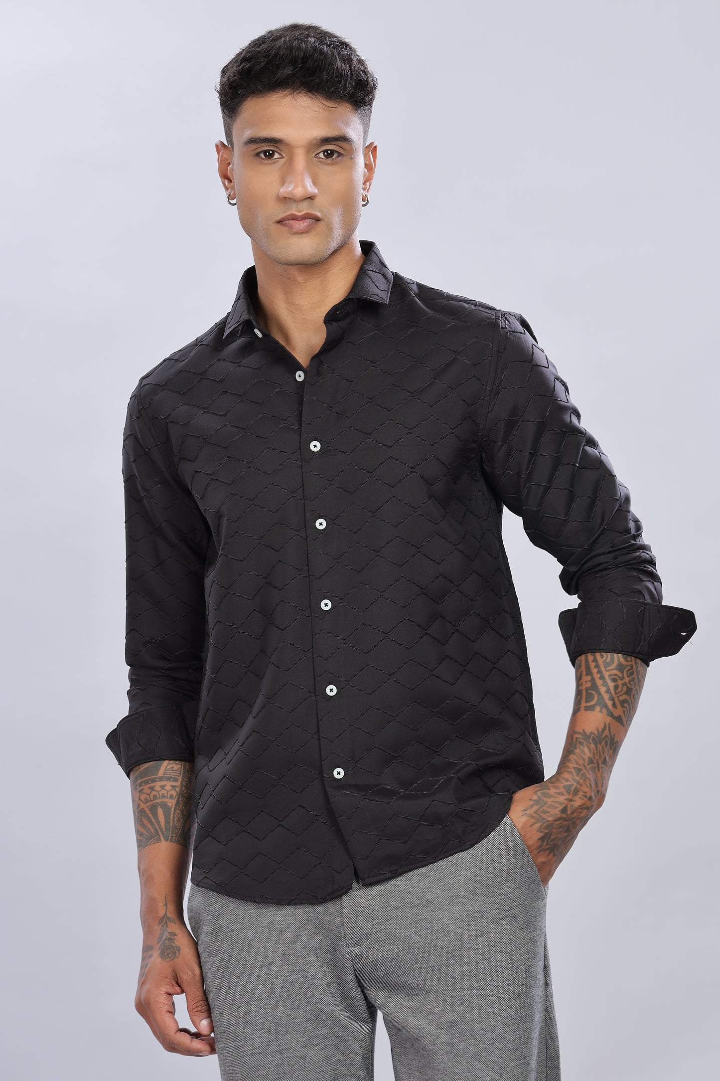 SpectraGrid Oldlove Black Shirt