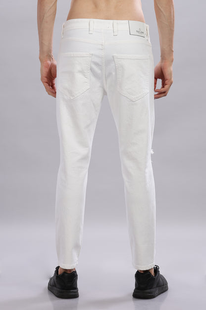 Knee-Torn White Ankel-Length Jeans