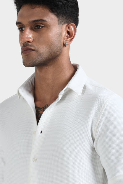Oldlove White waffle-textured shirt